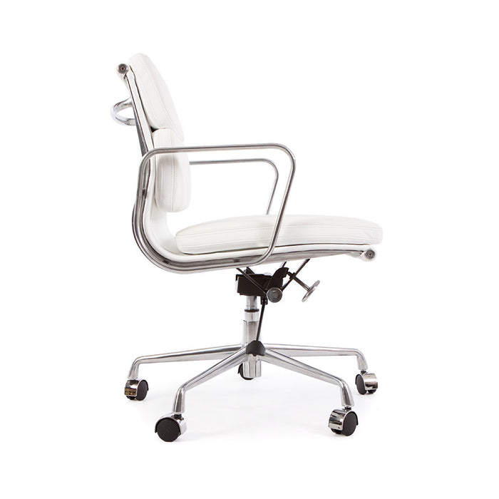 Soft Pad Eames Style Office Chair on Castors