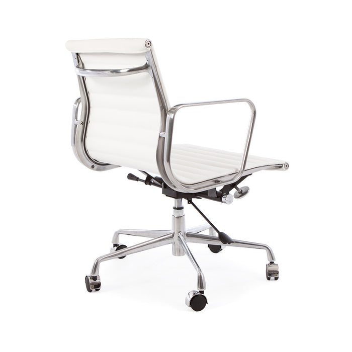 Ribbed Eames Style Office Chair on Castors